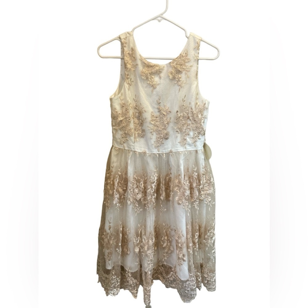 Althea New Gold‎ and cream dress size 8